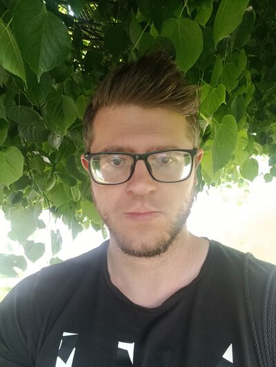  ,   Ihor, 30 ,   ,   , c 
