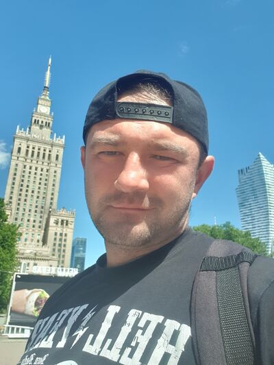  ,   Maxim, 37 ,   ,   
