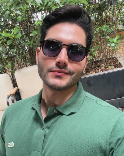  ,   Alexander, 42 ,     , c 