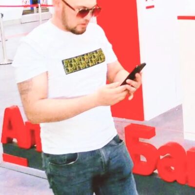  ,   Elmurod, 37 ,   ,   
