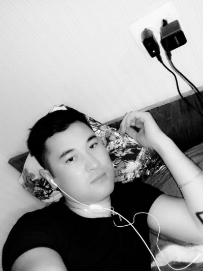  -,   , 32 ,   
