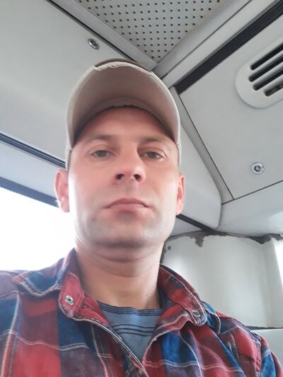  Tel Aviv-Yafo,   Ruslan, 50 ,   ,   , c 