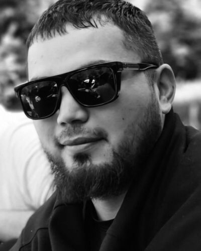  ,   Khan, 29 ,   ,   