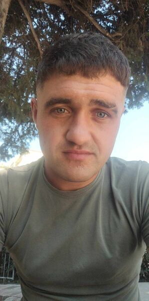  ,   Alexandru, 26 ,   ,   