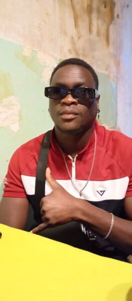  ,   Nicolau, 33 ,   ,   , c 