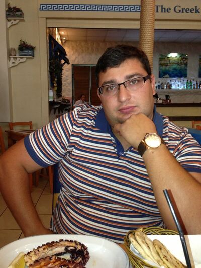  ,   Grigore, 43 ,  