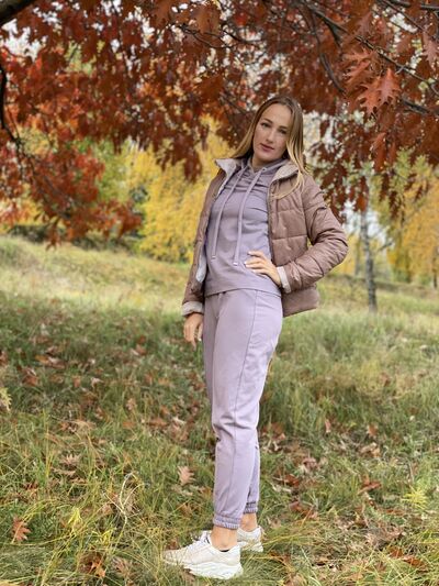  ,   Anastasia, 35 ,   ,   