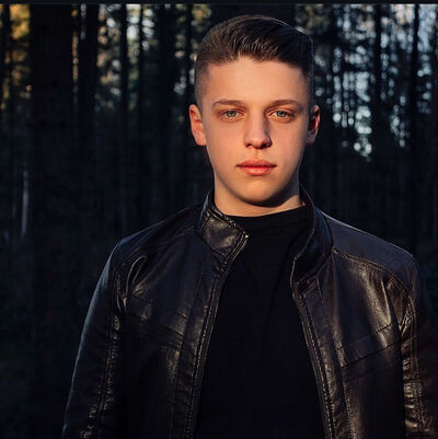  Danvers,   YURII, 21 ,   ,   