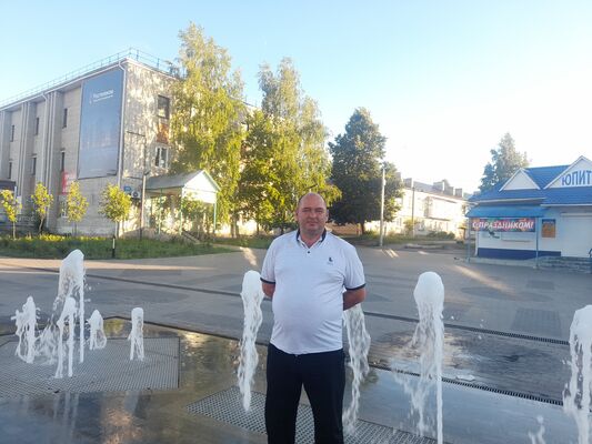  ,   Seryoga, 42 ,   ,   