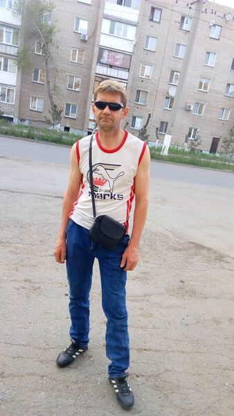  ,   Viktor, 51 ,   ,   , c 