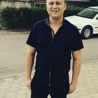  ,   Mark, 34 ,   ,   