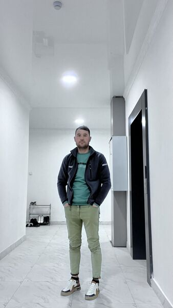  ,   Gurshad, 31 ,   ,   