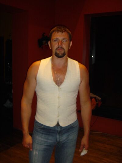  ,   Nick, 54 ,   ,   , c 