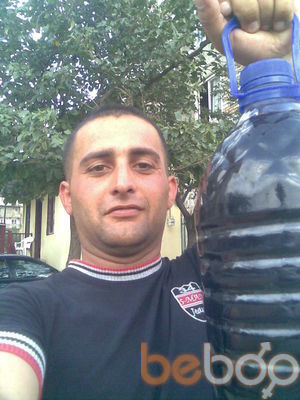  ,   Maxo, 40 ,   
