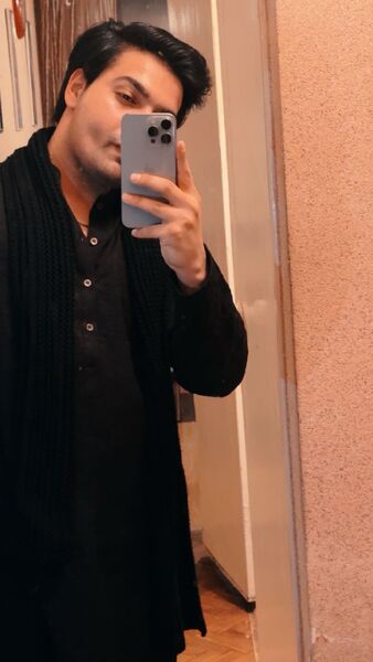  ,   Jon, 25 ,   ,   , c 