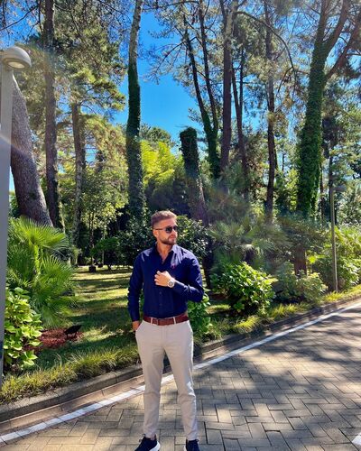  ,   Luka, 25 ,   ,   