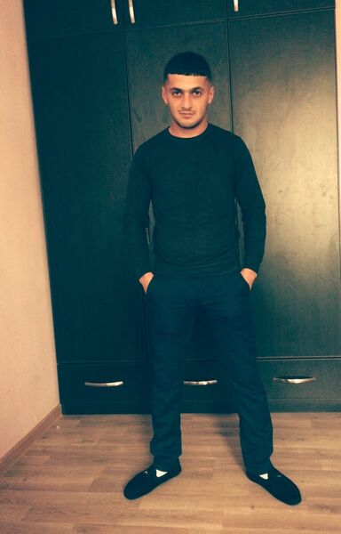  ,   ERIK, 35 ,   ,   , c 