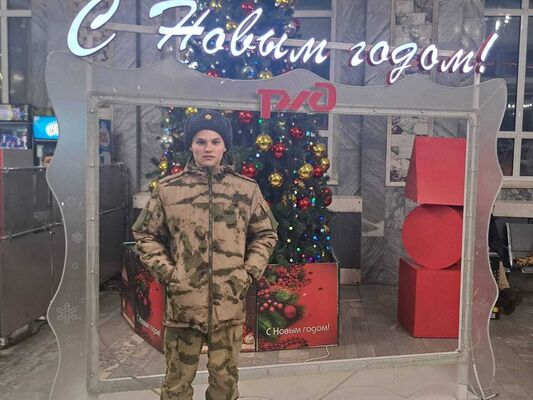 ,   Ilya, 19 ,     , c , 