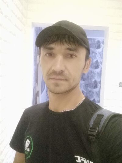  ,   Ruslan, 36 ,   ,   