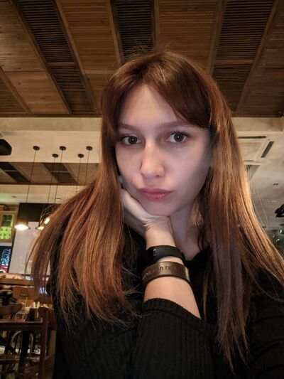  ,   Yana, 24 ,   c , 