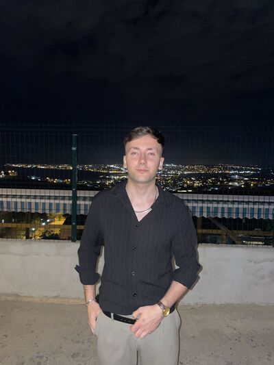 Mimarsinan,   Kadir, 24 ,   ,   