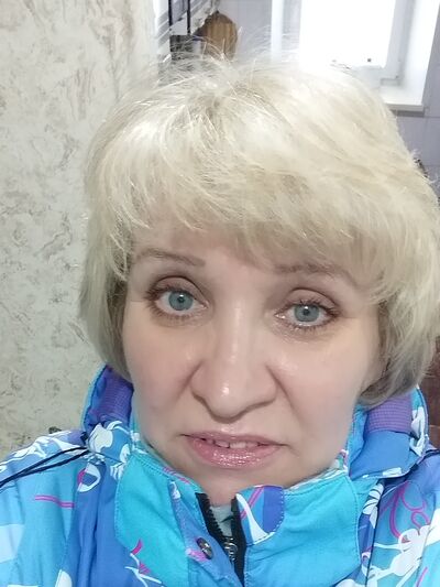  ,   Elena, 55 ,   c 