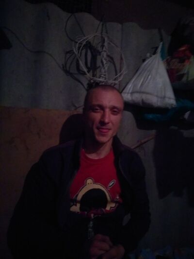  ,   DEN, 38 ,   