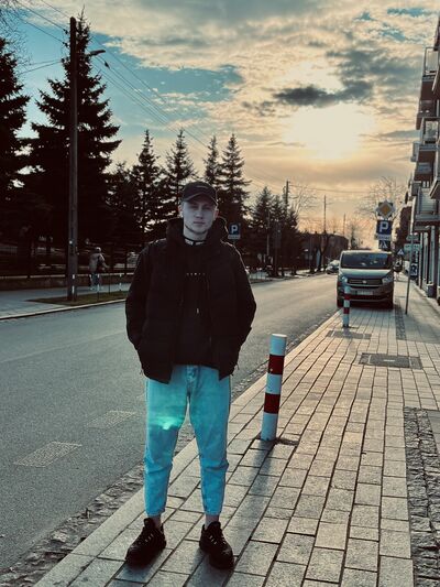   ,   Oleksandr, 21 ,   ,   , c , 