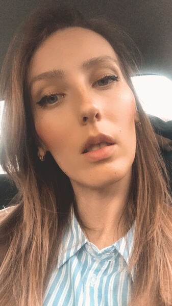  ,   Alba, 38 ,   ,   