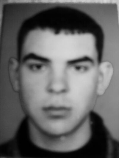  ,   Lyonik, 44 ,   
