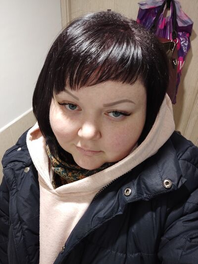  ,   ElENA, 35 ,   