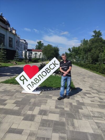  ,   Nikolaj, 46 ,     , c , 