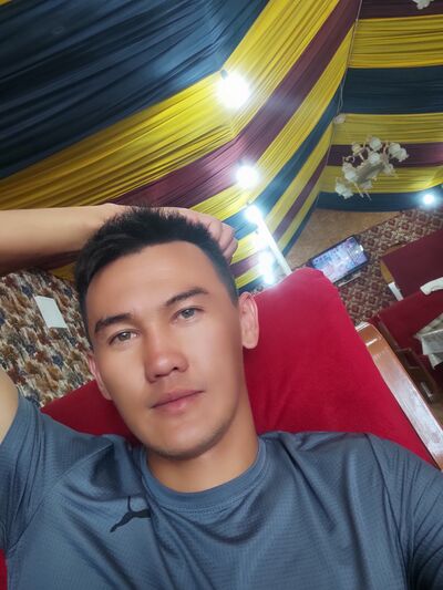  ,   Adi, 30 ,   ,   