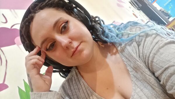  ,   Alexandra, 27 ,   
