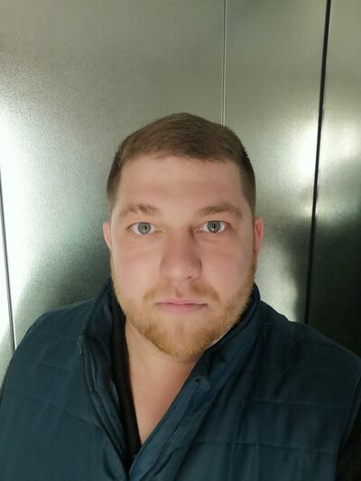  Kavarna,   Mitko, 33 ,   ,   