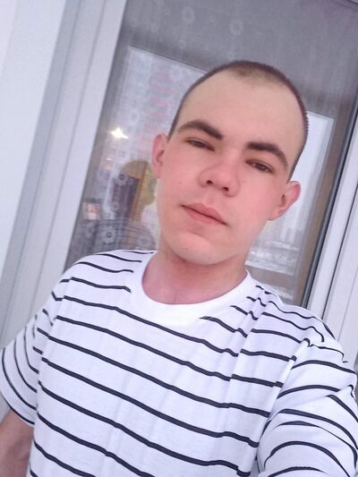  ,   Nikolay, 24 ,   c 