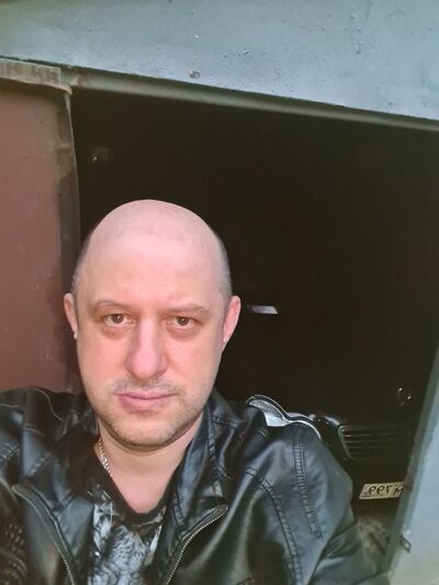  ,   Vladislav, 49 ,   ,   , c 