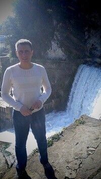  8899634  , 40 ,    -