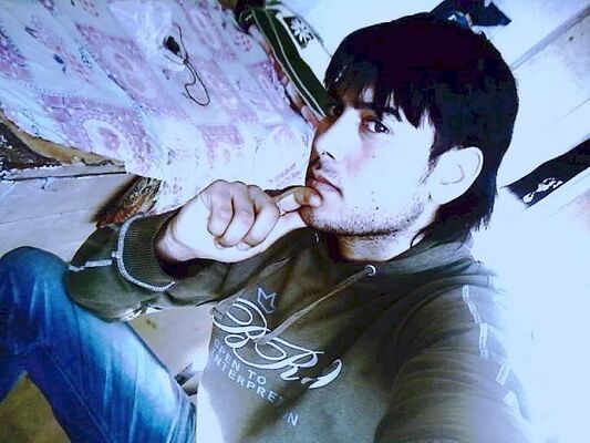  ,   Maks, 32 ,   ,   , c 