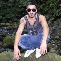  ,   Gio1995, 33 ,   ,   , c 