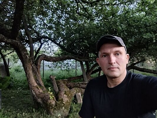  ,   Vladislav, 45 ,   c 