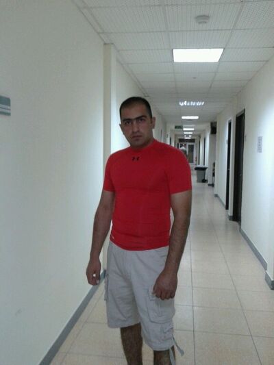  ,   Eduard, 38 ,   ,   