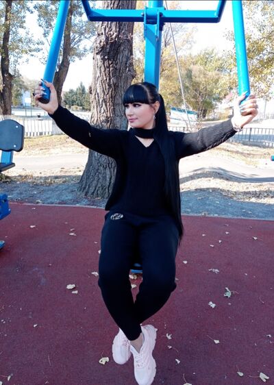  ,   Keroline, 31 ,   c , 