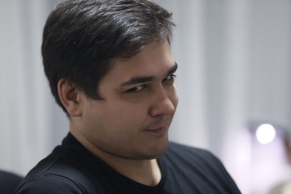  ,   Artur, 34 ,   ,   , c 