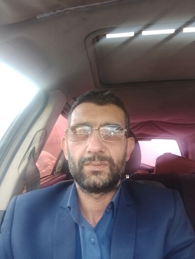  ,   Gevorg, 41 ,   ,   