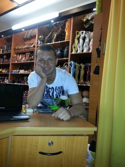  Sopron,   , 41 ,   ,   , c 