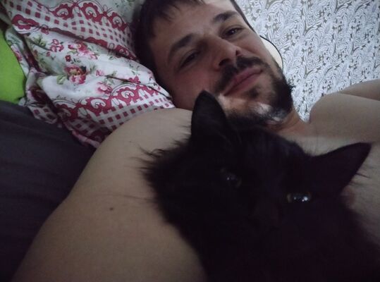  ,   Mikhail, 33 ,   ,   