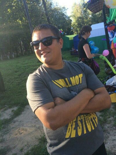  ,   Alex, 33 ,   ,   , c , 
