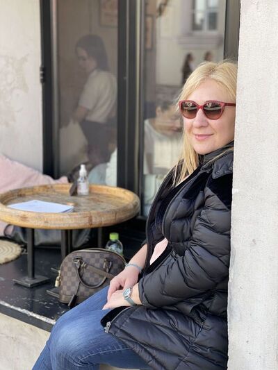  ,   Nika, 43 ,     , c 