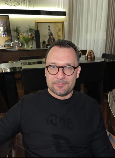  --,   , 44 ,   ,   